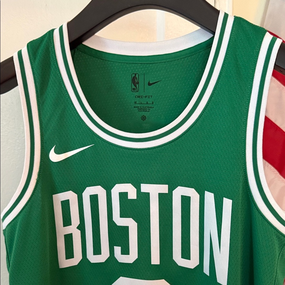 Nike Boston Celtics Jersey - Picture 3 of 5
